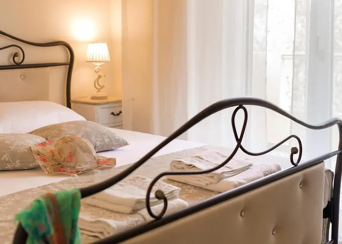 Lindos Luxury Retro Villas