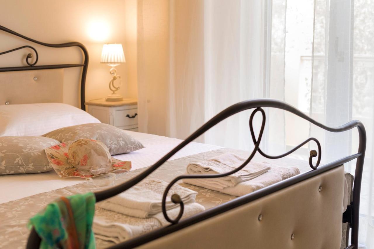 Luxury Retro * Lindos (Rhodes)