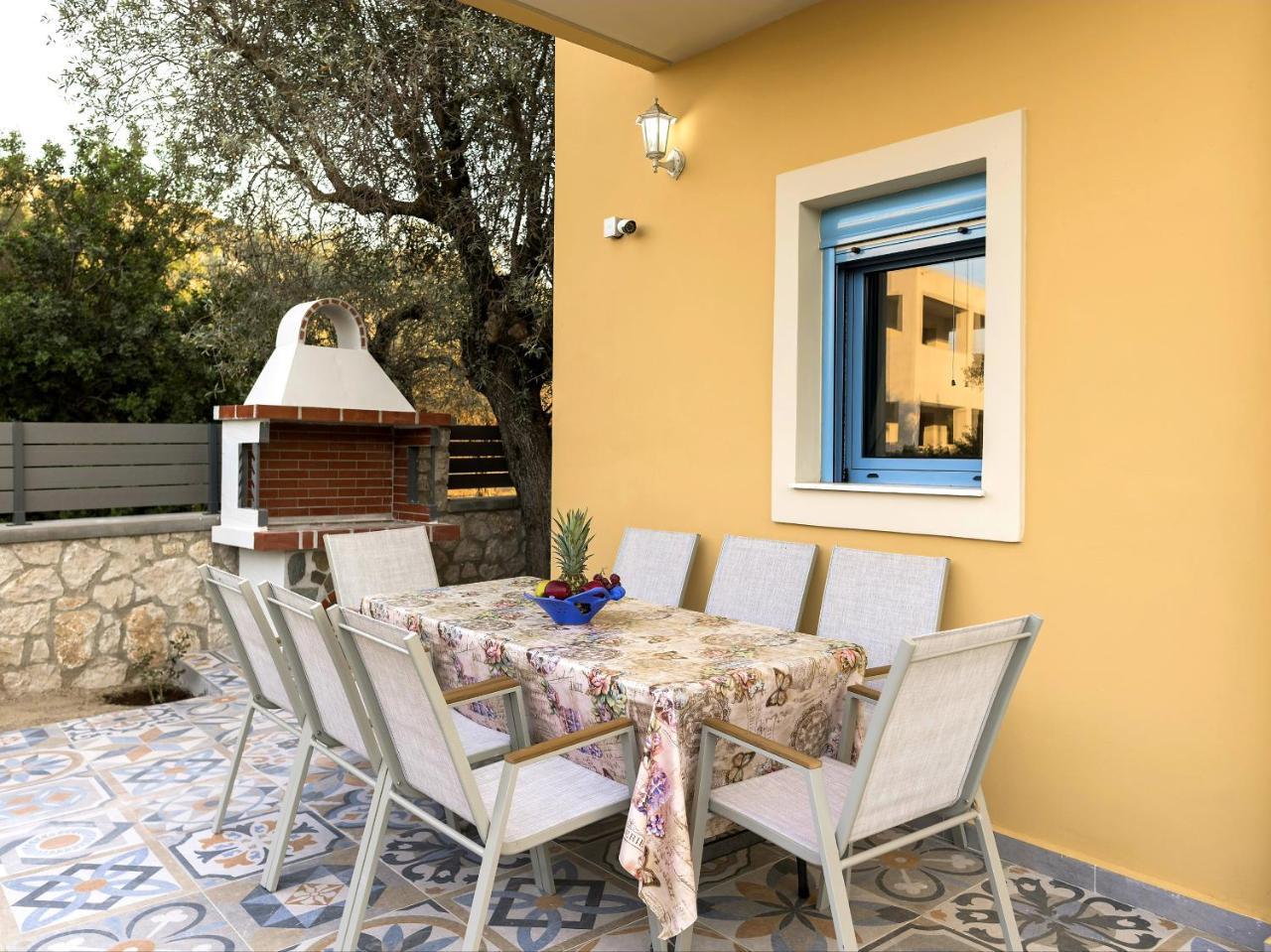 Villa Luxury Retro *