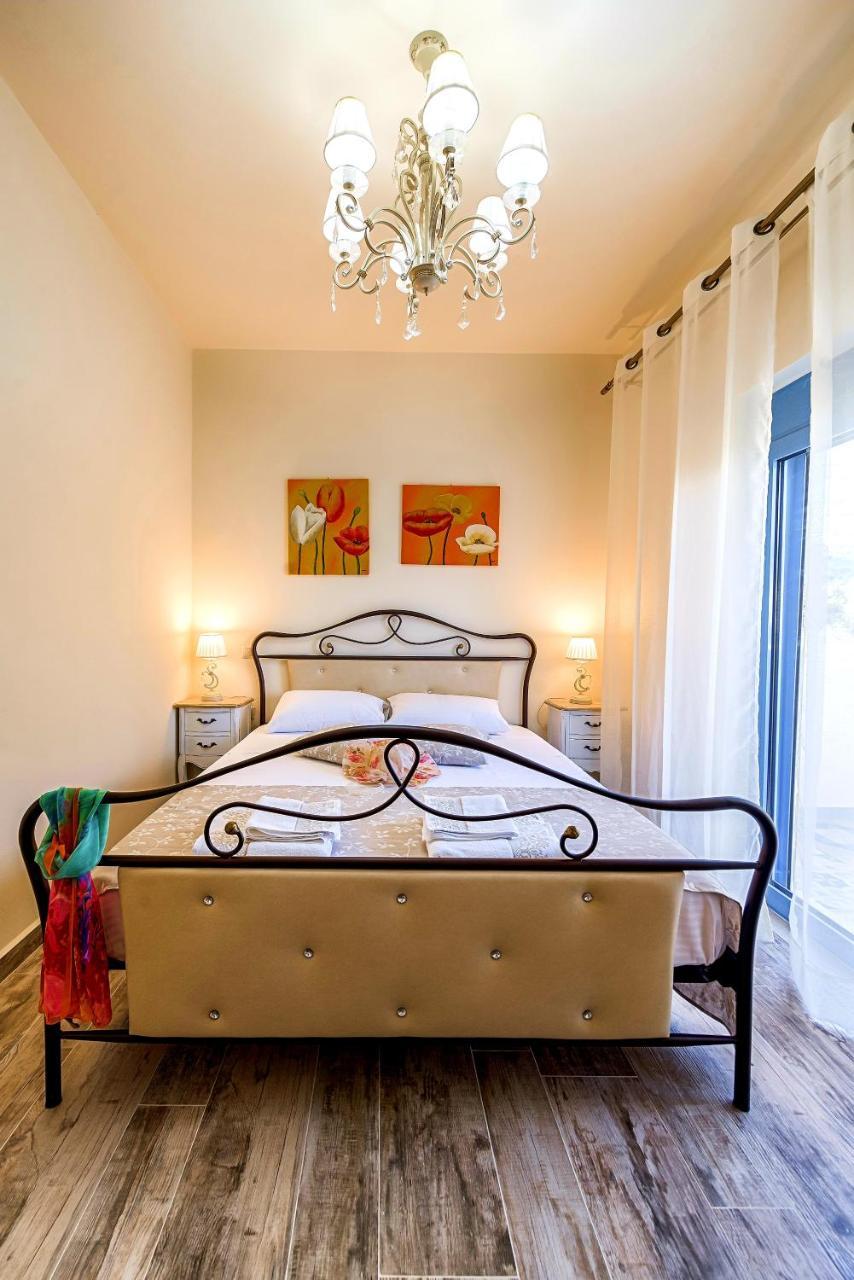 Luxury Retro Villa Lindos (Rhodes)