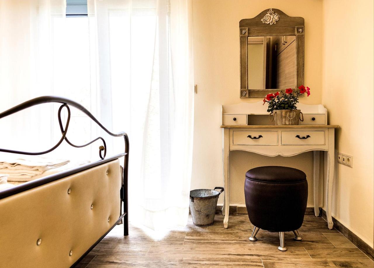 Luxury Retro * Lindos (Rhodes)